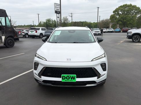 Used 2025 Buick Envision Sport Touring image 6