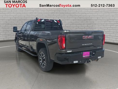 Used 2022 GMC Sierra 3500 AT4 image 7