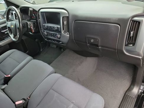 Used 2019 Chevrolet Silverado 1500 LT RWD image 11
