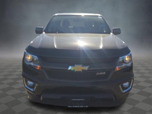 Used 2015 Chevrolet Colorado Z71 AWD/4WD image 2