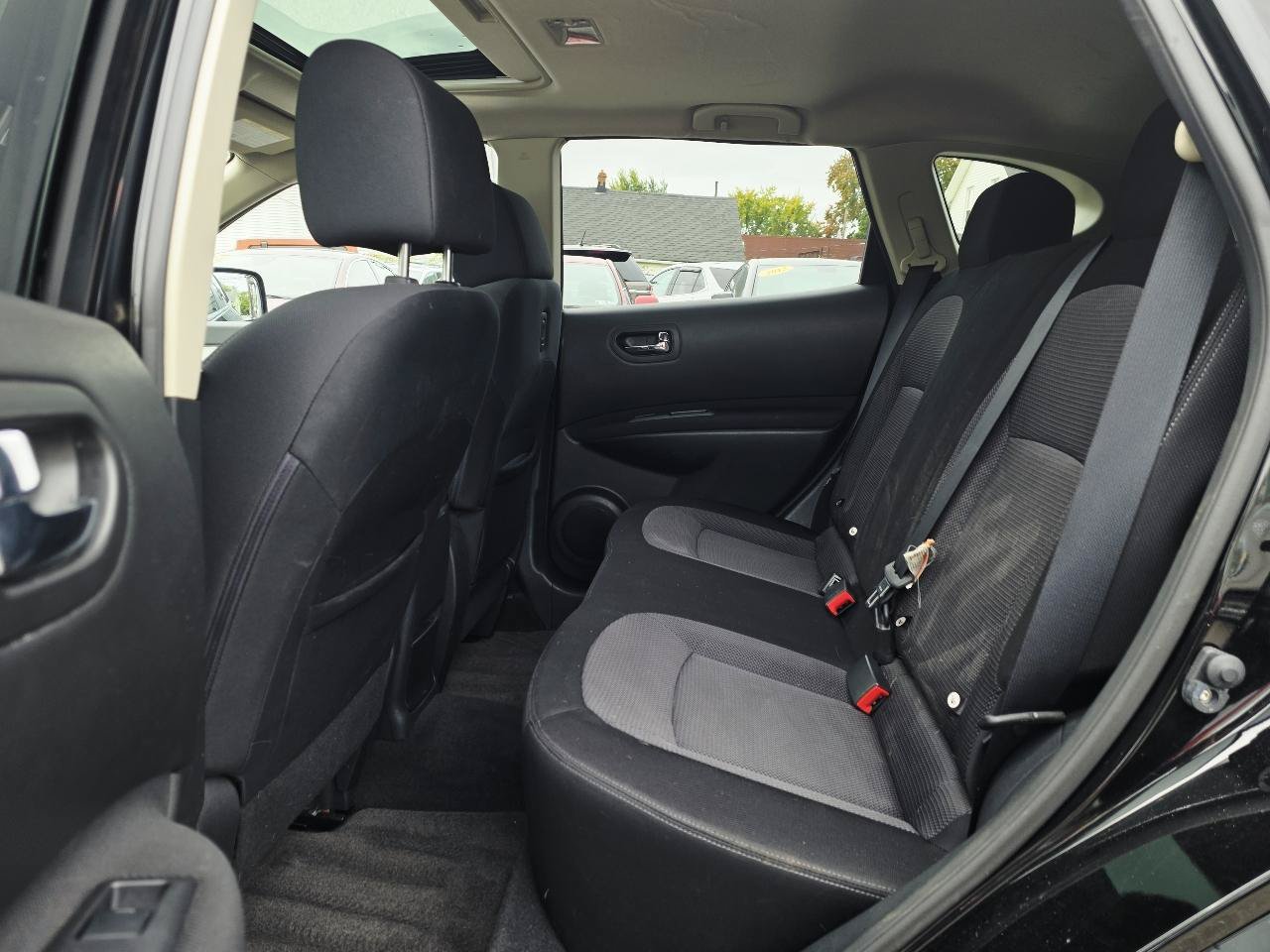 Used 2013 Nissan Rogue SV w/ Premium Pkg AWD/4WD image 15
