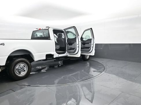 Used 2025 Ford F350 XL AWD/4WD image 29
