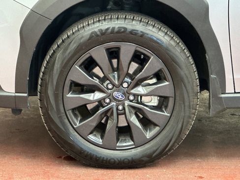 Used 2025 Subaru Outback Onyx Edition image 36