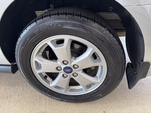 Used 2014 Ford Transit Connect XLT image 40