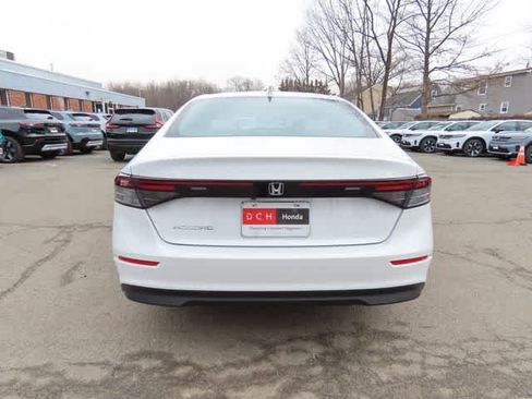 New 2026 Honda Accord LX image 5