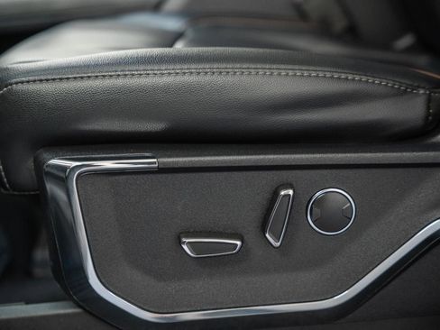 Certified 2023 Ford F150 Lariat w/ Equipment Group 502A High image 46