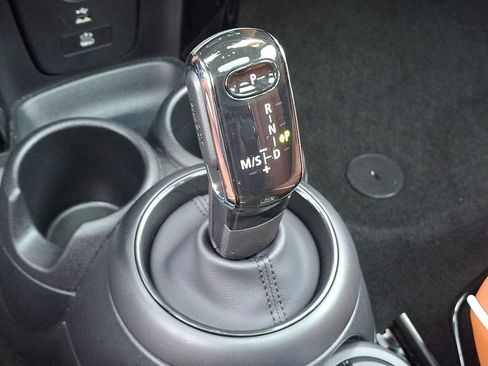 Used 2024 MINI Cooper S FWD image 16