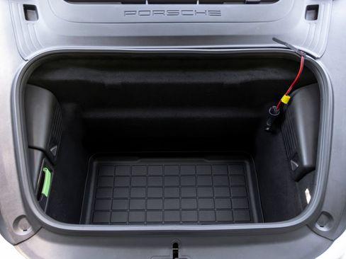 Certified 2018 Porsche 911 GT3 RWD image 54
