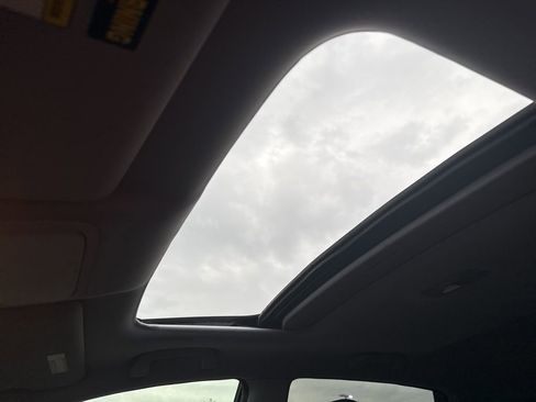 Used 2011 Honda CR-V EX-L image 8