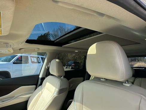 Used 2020 Nissan Murano Platinum image 19