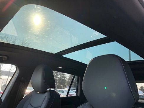 New 2026 Volkswagen Tiguan SE R-Line image 15