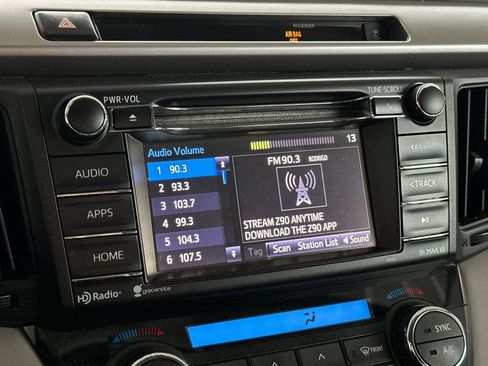 Used 2016 Toyota RAV4 XLE image 17