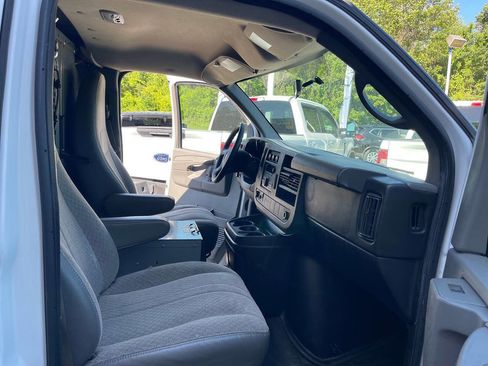 Used 2014 Chevrolet Express 1500 RWD image 29
