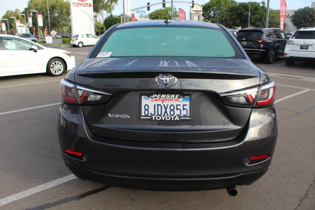 Used 2019 Toyota Yaris LE FWD image 13