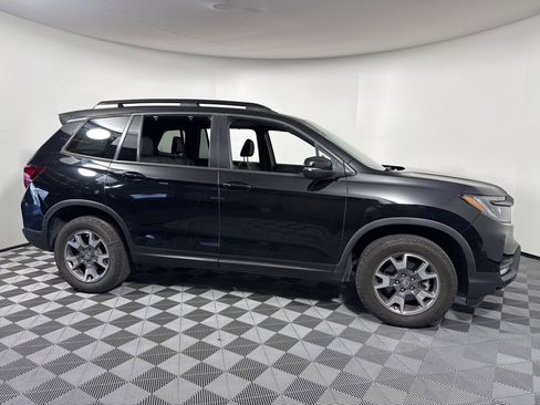 Used 2022 Honda Passport TrailSport image 8