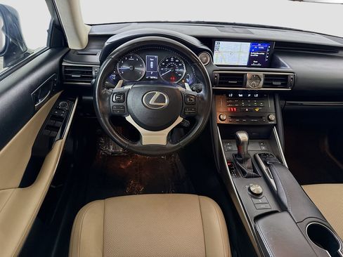 Used 2018 Lexus IS 300 w/ Comfort Package image 17