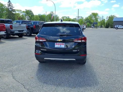 Used 2023 Chevrolet Equinox LT FWD image 4