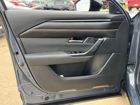 Used 2025 MAZDA CX-50 2.5 Hybrid w/ Weather Package image 10