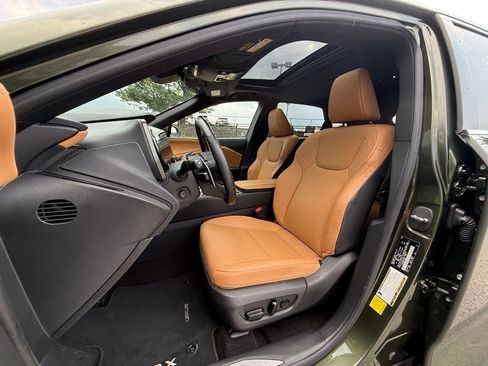 Certified 2025 Lexus RX 350 Premium w/ Accessory Package (Z1) FWD image 22