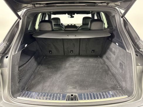 Certified 2020 Porsche Cayenne AWD/4WD image 20