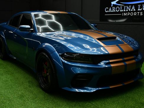 Used 2022 Dodge Charger SRT Hellcat RWD image 16