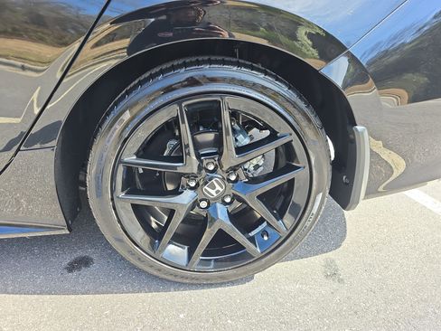 Used 2025 Honda Civic Sport image 34