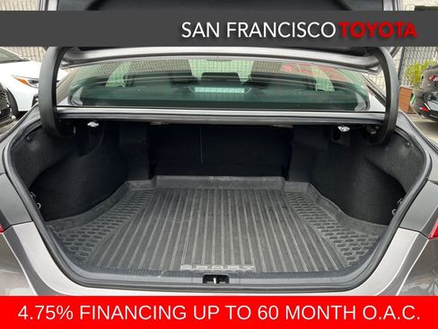 Certified 2020 Toyota Camry LE image 37