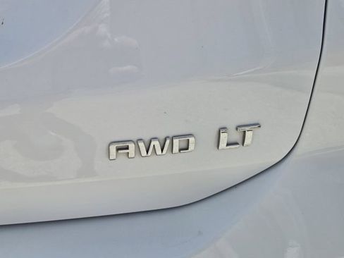 Used 2024 Chevrolet Equinox LT AWD/4WD image 14