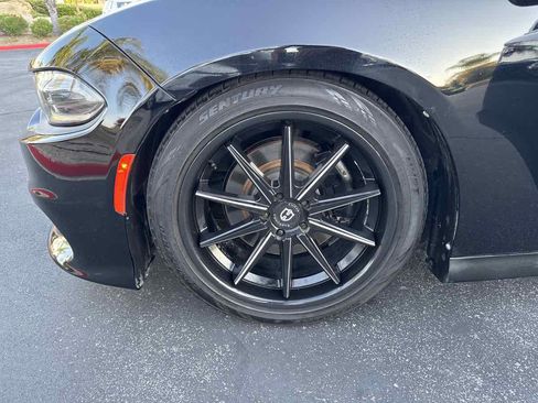 Used 2020 Dodge Charger R/T image 33