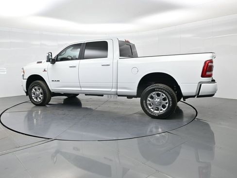 Used 2024 RAM 2500 Laramie w/ Safety Group image 9