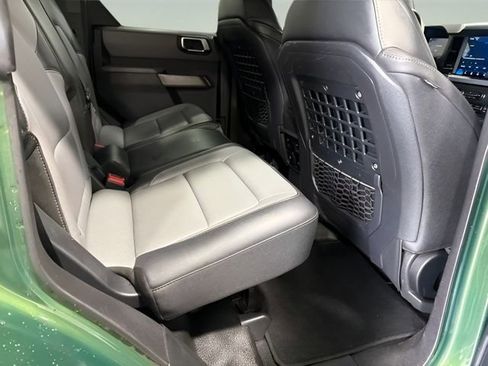 Used 2023 Ford Bronco Everglades AWD/4WD image 32