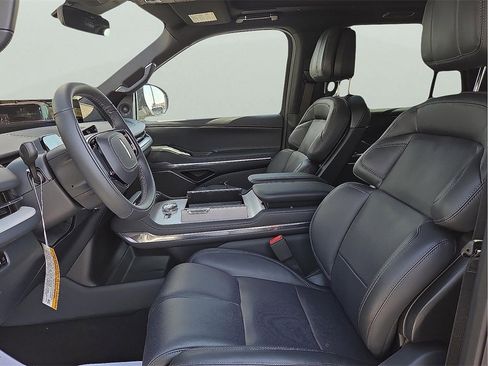 New 2025 Lincoln Navigator L Reserve w/ Jet Appearance Package image 13
