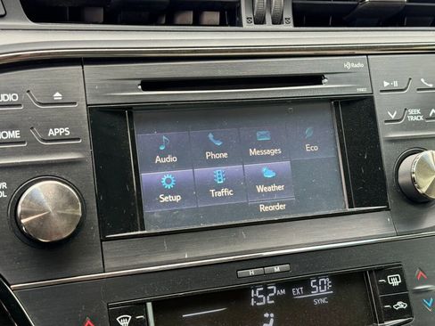 Used 2015 Toyota Avalon XLE Touring image 6