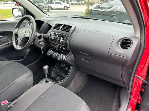 Used 2008 Scion xD image 21