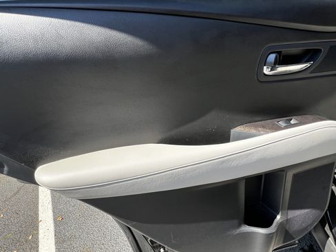 Used 2015 Lexus RX 450h FWD image 30