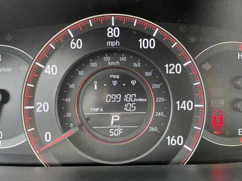 Used 2017 Honda Accord Sport image 27