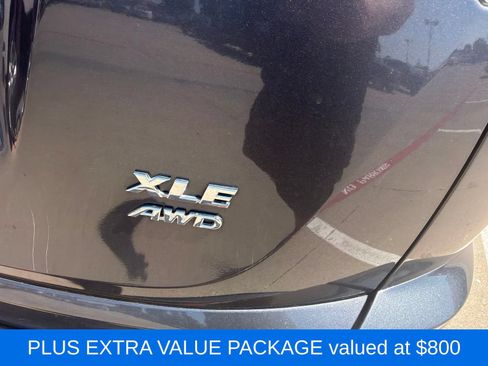 Used 2017 Toyota RAV4 XLE w/ Plus Extra Value Package AWD/4WD image 3