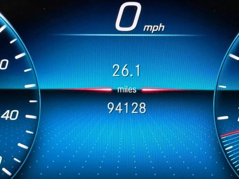 Used 2021 Mercedes-Benz A 220 4MATIC image 14