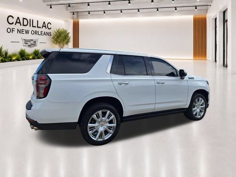 Used 2021 Chevrolet Tahoe High Country RWD image 3