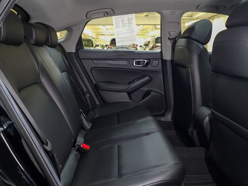 Certified 2025 Acura Integra image 43