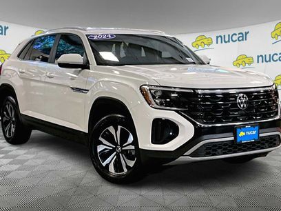 Used 2024 Volkswagen Atlas Cross Sport SE