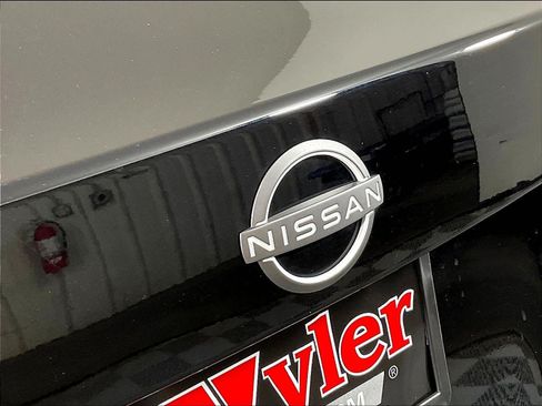 Used 2024 Nissan Sentra SV w/ All-Weather Package FWD image 24