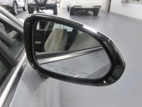 Used 2024 Hyundai Sonata SEL FWD image 17