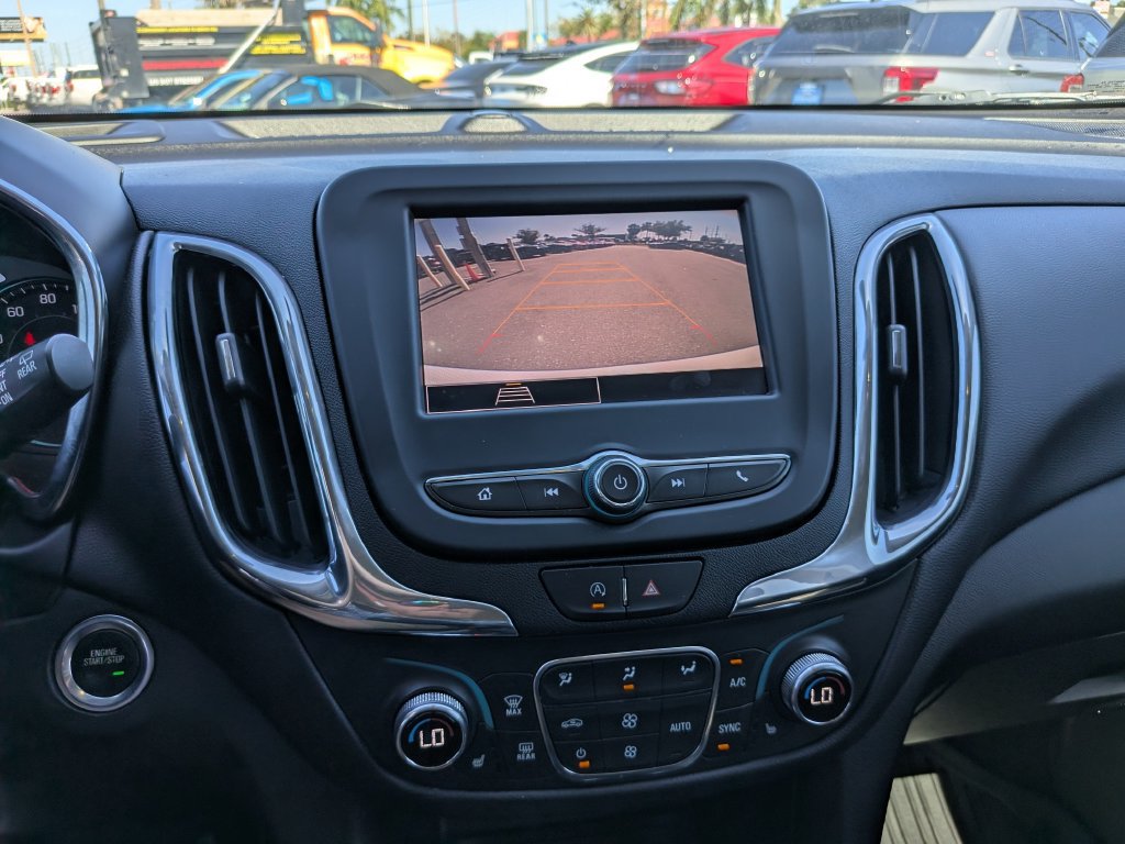 Used 2023 Chevrolet Equinox LT FWD image 26