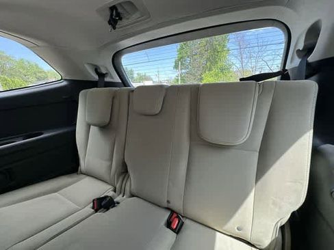 Used 2021 Subaru Ascent Premium w/ Convenience Package AWD/4WD image 23