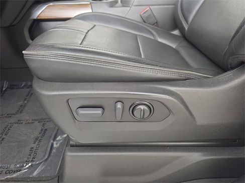 Used 2022 Chevrolet Silverado 1500 High Country image 21