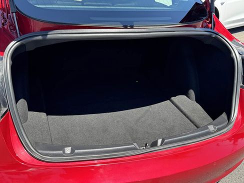 Used 2018 Tesla Model 3 Performance image 9