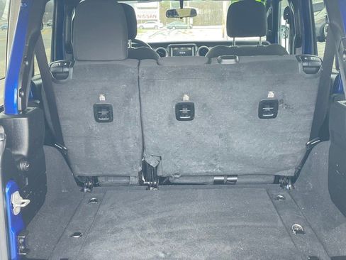 Used 2020 Jeep Wrangler Unlimited Sport S image 28