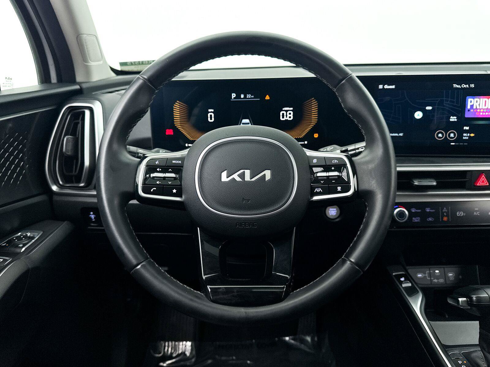 Used 2024 Kia Sorento S w/ Panoramic Sunroof Package FWD image 32