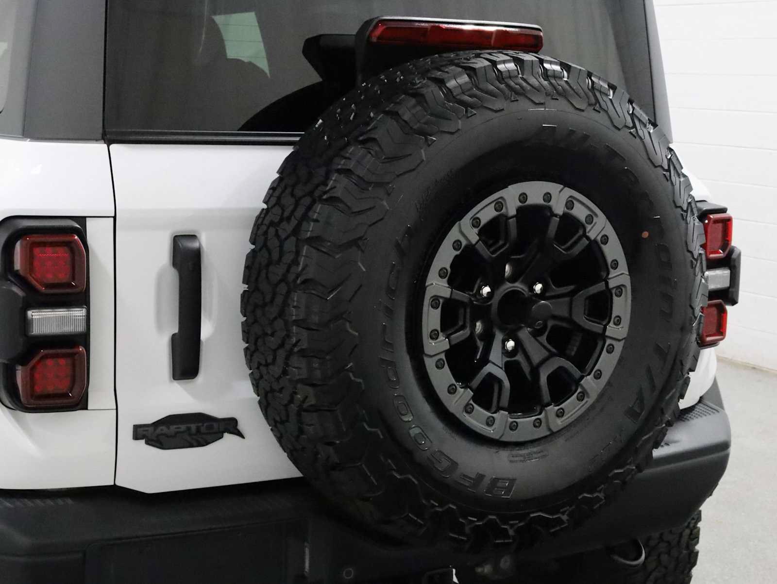 Used 2024 Ford Bronco Raptor AWD/4WD image 8